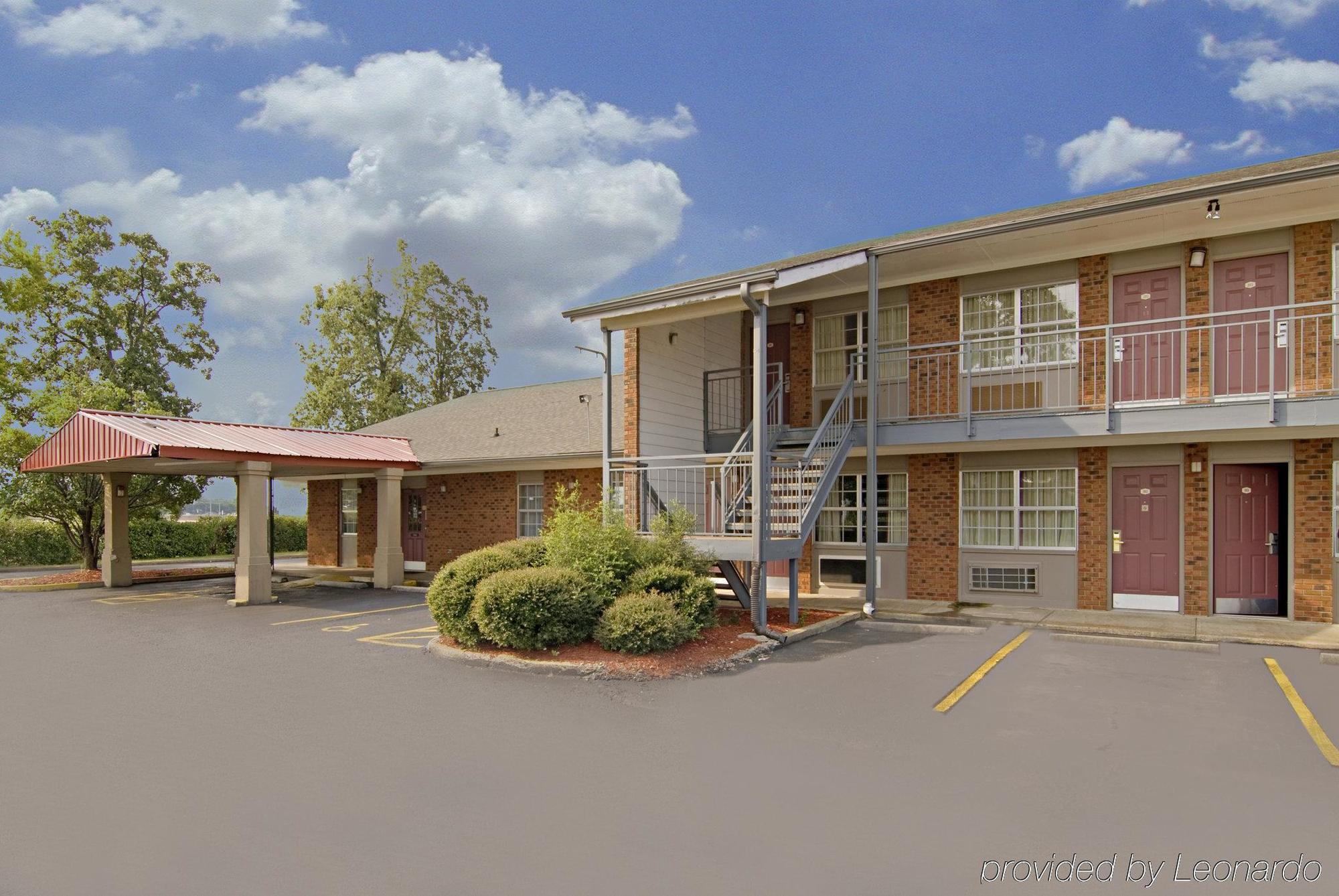 Americas Best Value Inn Jonesboro Exterior photo